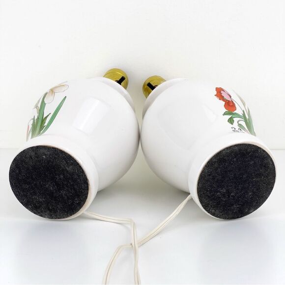 Set 2 Vintage Ceramic Asian Oriental Electric Lamps Irises Butterfly Signed Mini - Picture 7 of 11